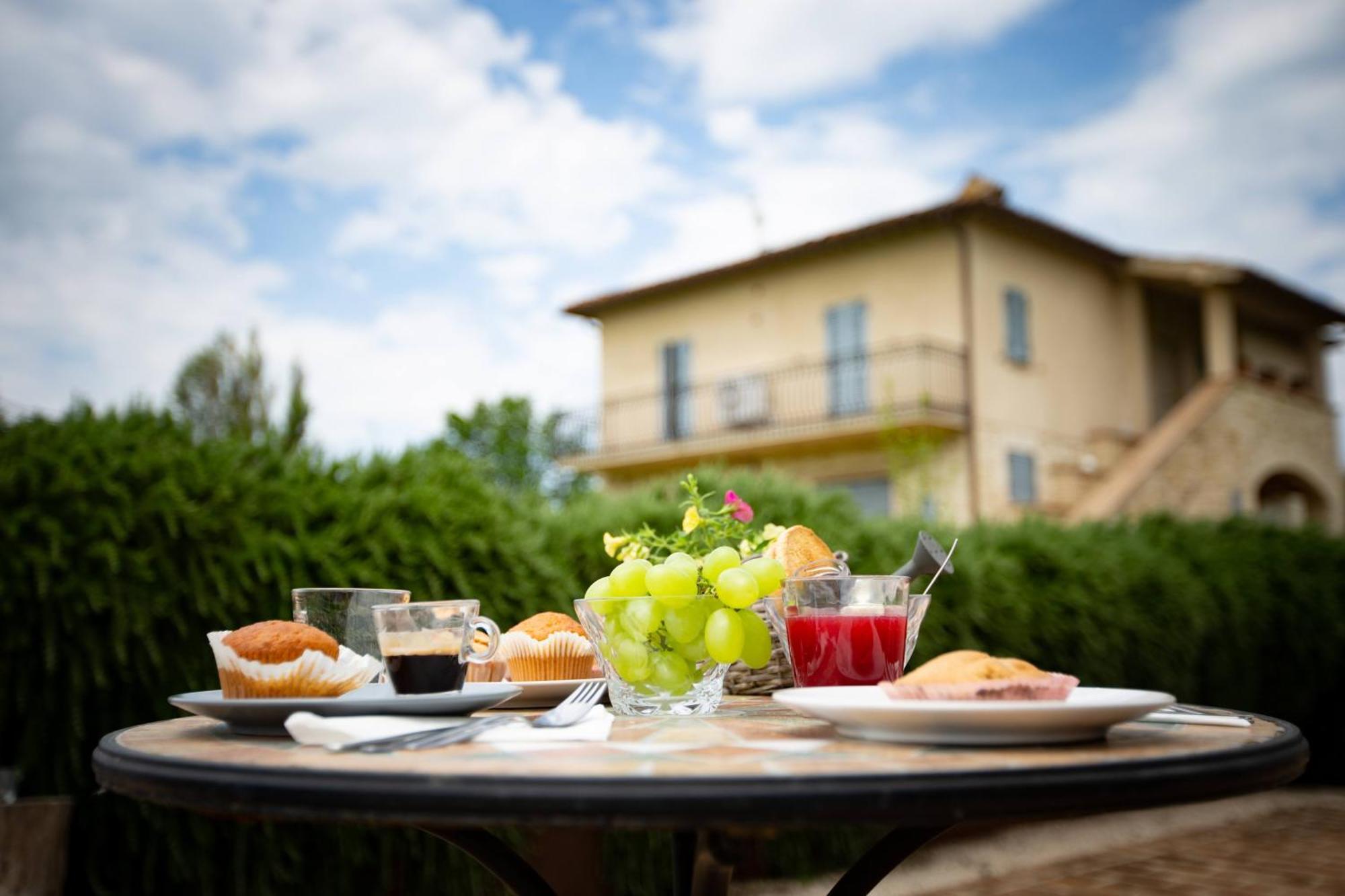 Agriturismo Qui e Ora Bevagna Cameră foto